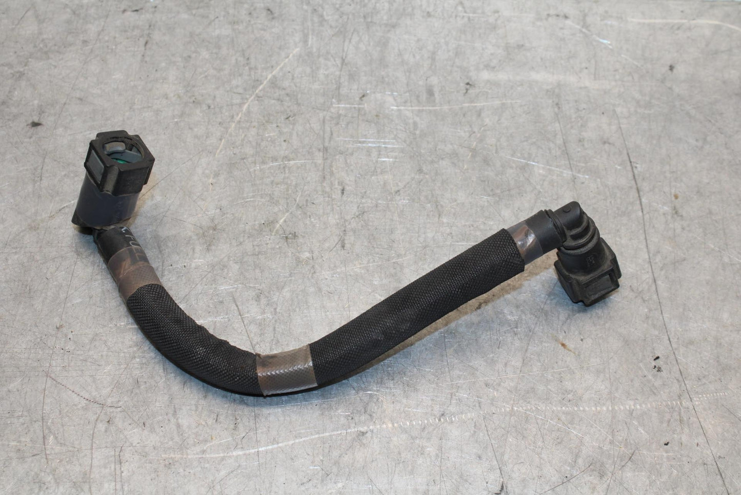 08-10 SUZUKI GSXR750 FUEL HOSE GAS LINE TUBE PIPE BB58