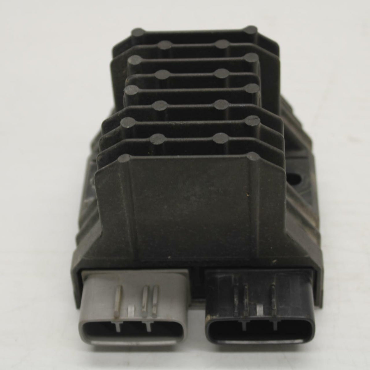 06 YAMAHA YZF R1 RECTIFIER VOLTAGE REGULATOR BB282