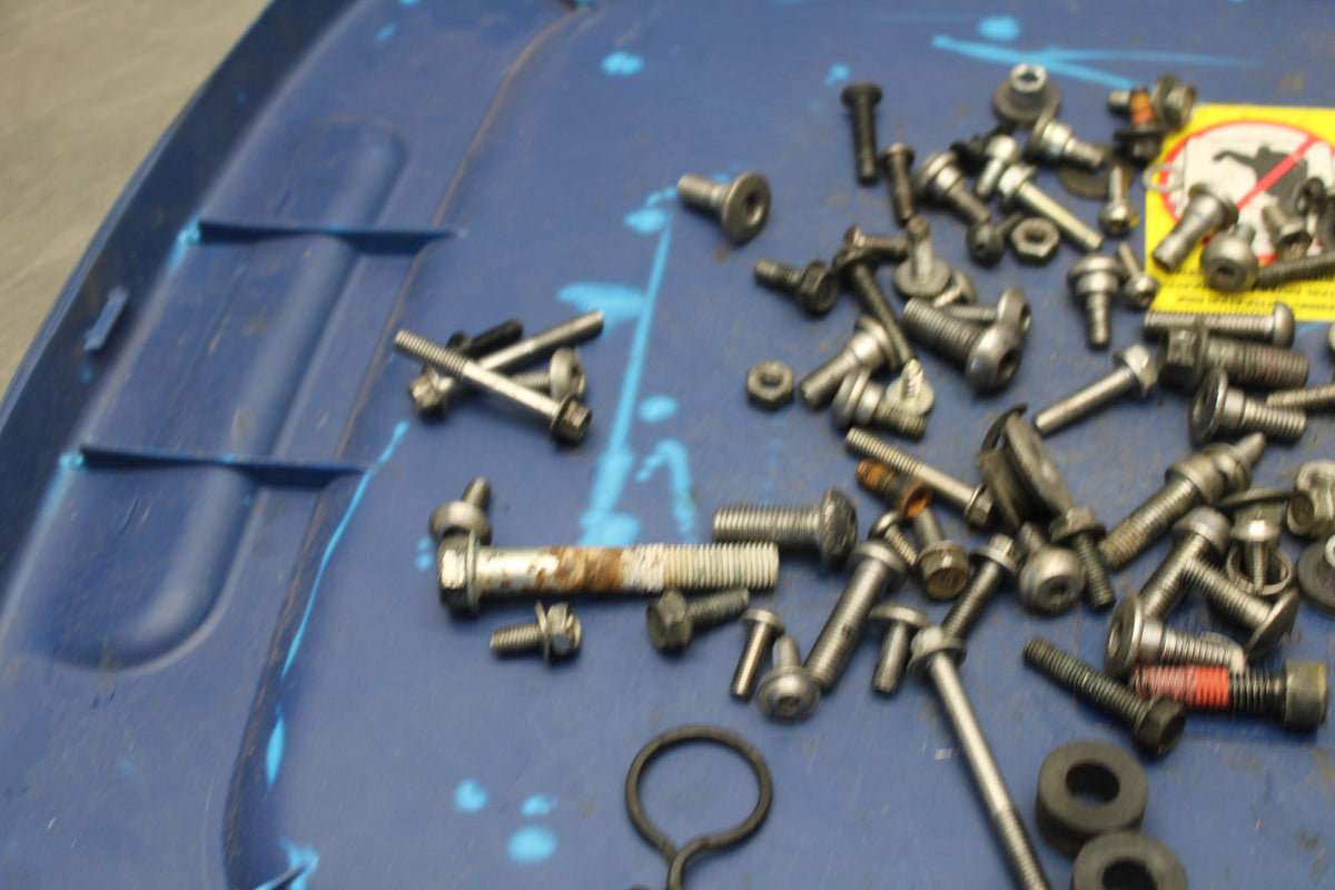 07-08 KAWASAKI NINJA ZX6R  MOUNTING BOLTS HARDWARE MOTOR SCREWS BB203