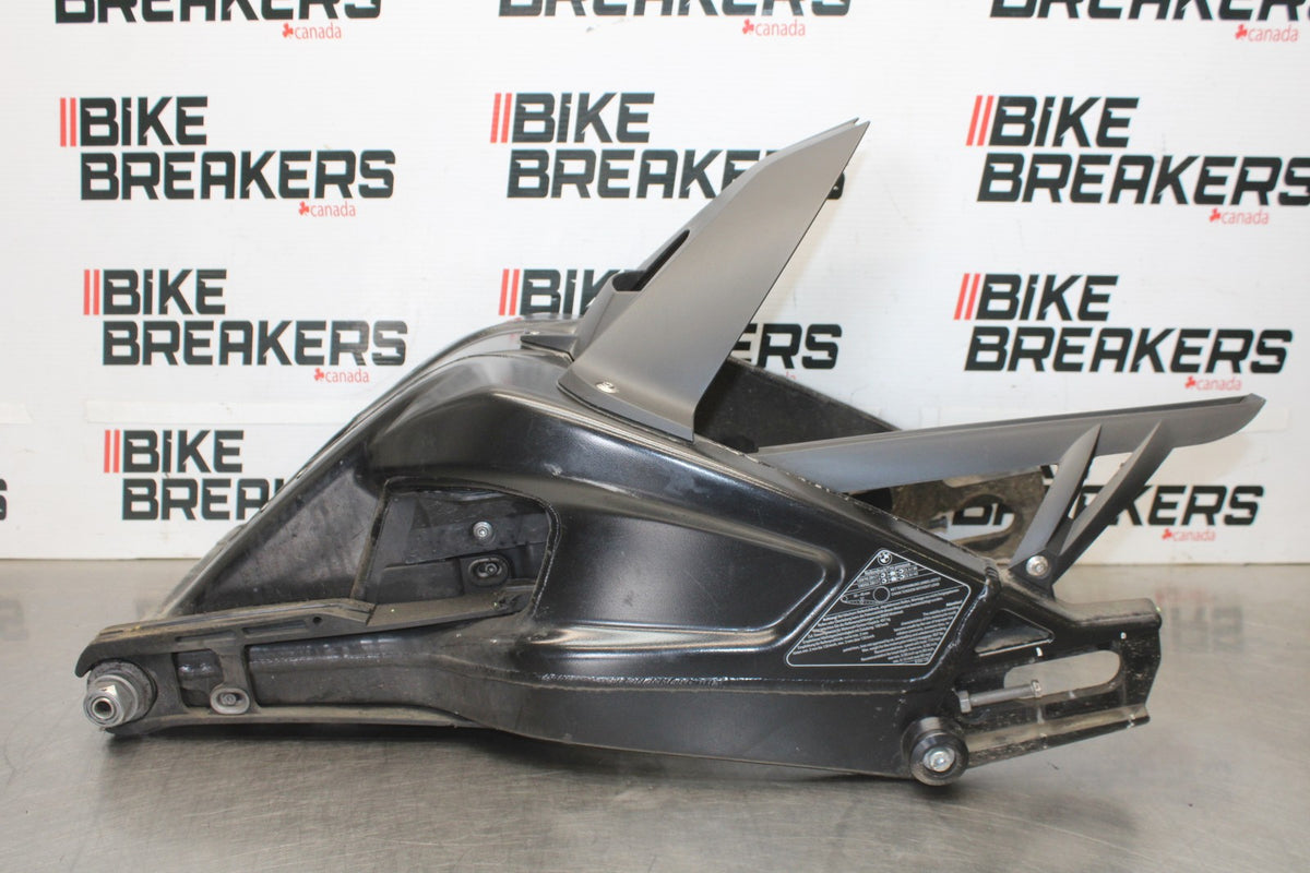 17-20 BMW S1000R REAR SWINGARM BACK SUSPENSION SWING ARM BB909