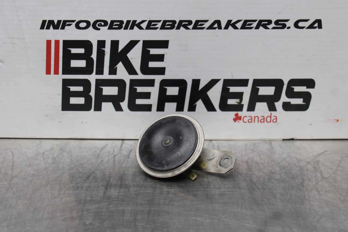 05-06 SUZUKI GSXR1000 HORN SIGNAL BB773