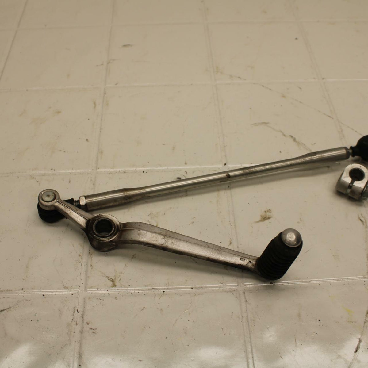 08-16 YAMAHA YZF R6 SHIFTER LINKAGE SHIFT LINK PEDAL BB406
