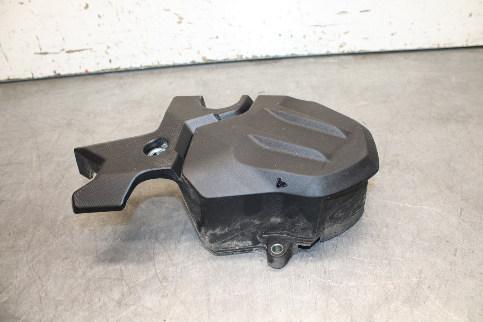 24 KAWASAKI NINJA 500 ABS ENGINE SPROCKET COVER BB730