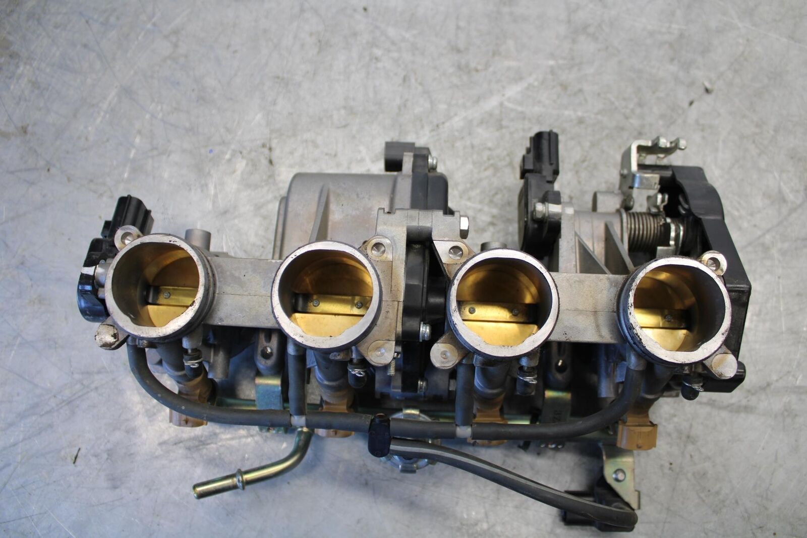 08-16 YAMAHA YZF R6 MAIN FUEL INJECTORS / THROTTLE BODIES BB431