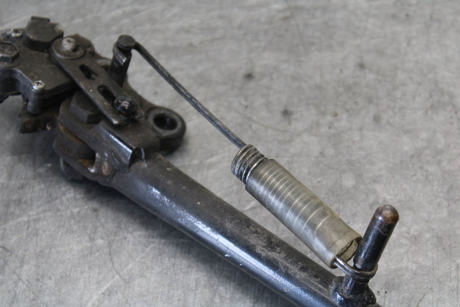 03-04 KAWASAKI NINJA ZX6RR KICKSTAND SIDE KICK STAND BB684