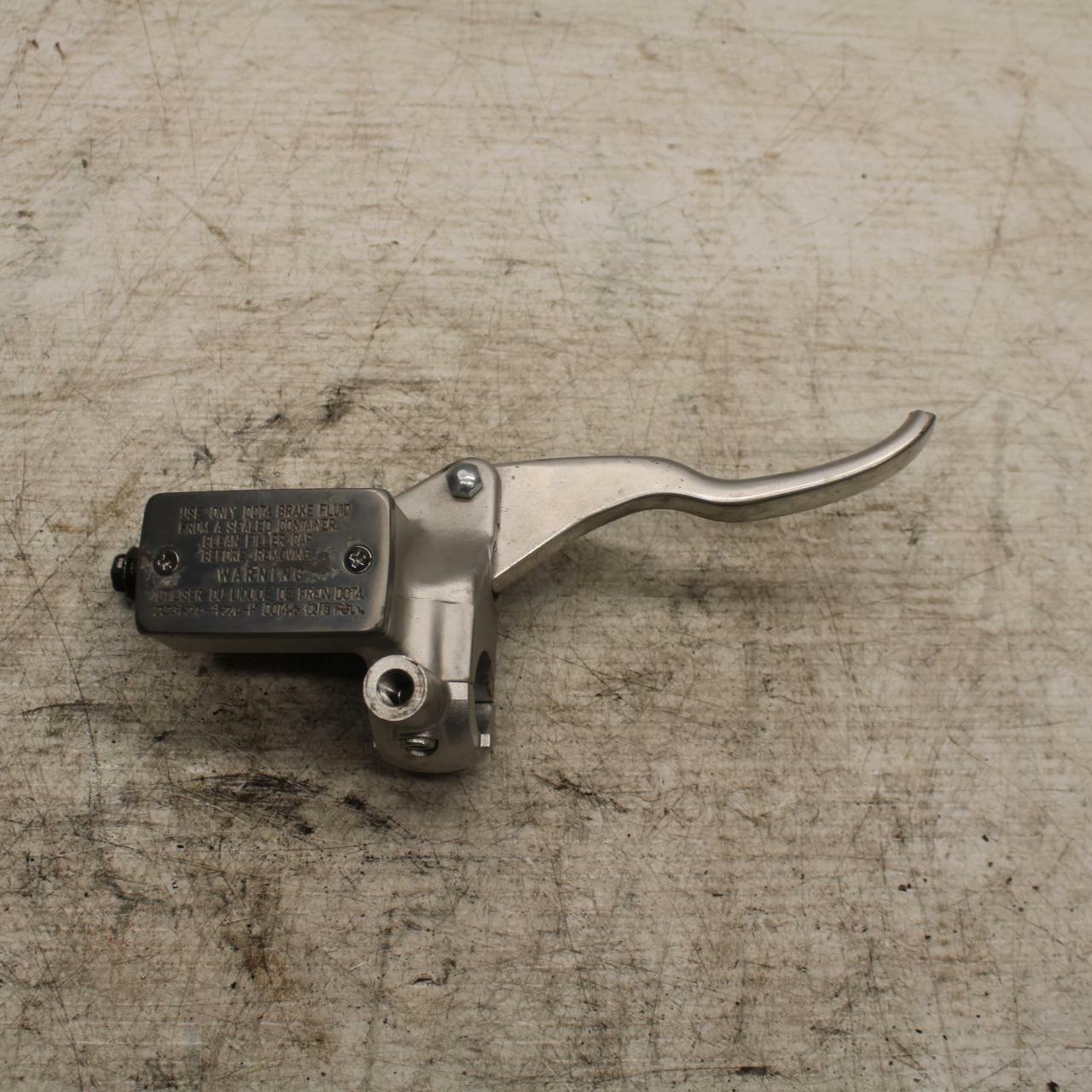 06-07 SUZUKI BOULEVARD S40 FRONT BRAKE MASTER CYLINDER BB375