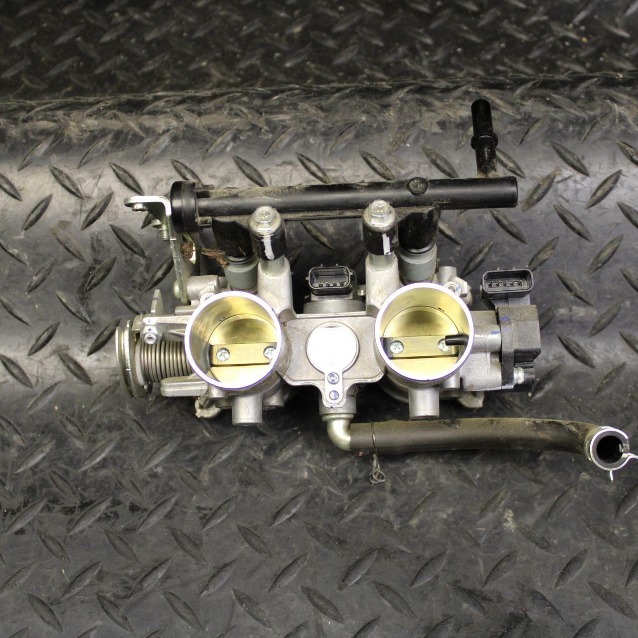 19 YAMAHA YZF R3 MAIN FUEL INJECTORS / THROTTLE BODIES BB177