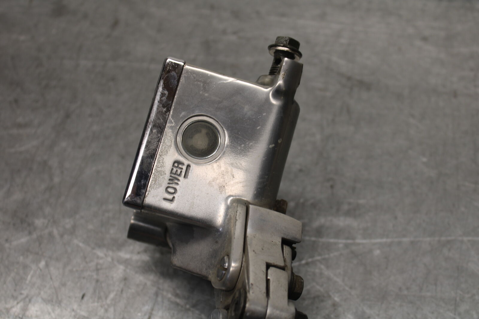 05-09 SUZUKI BOULEVARD C90 FRONT BRAKE MASTER CYLINDER BB692