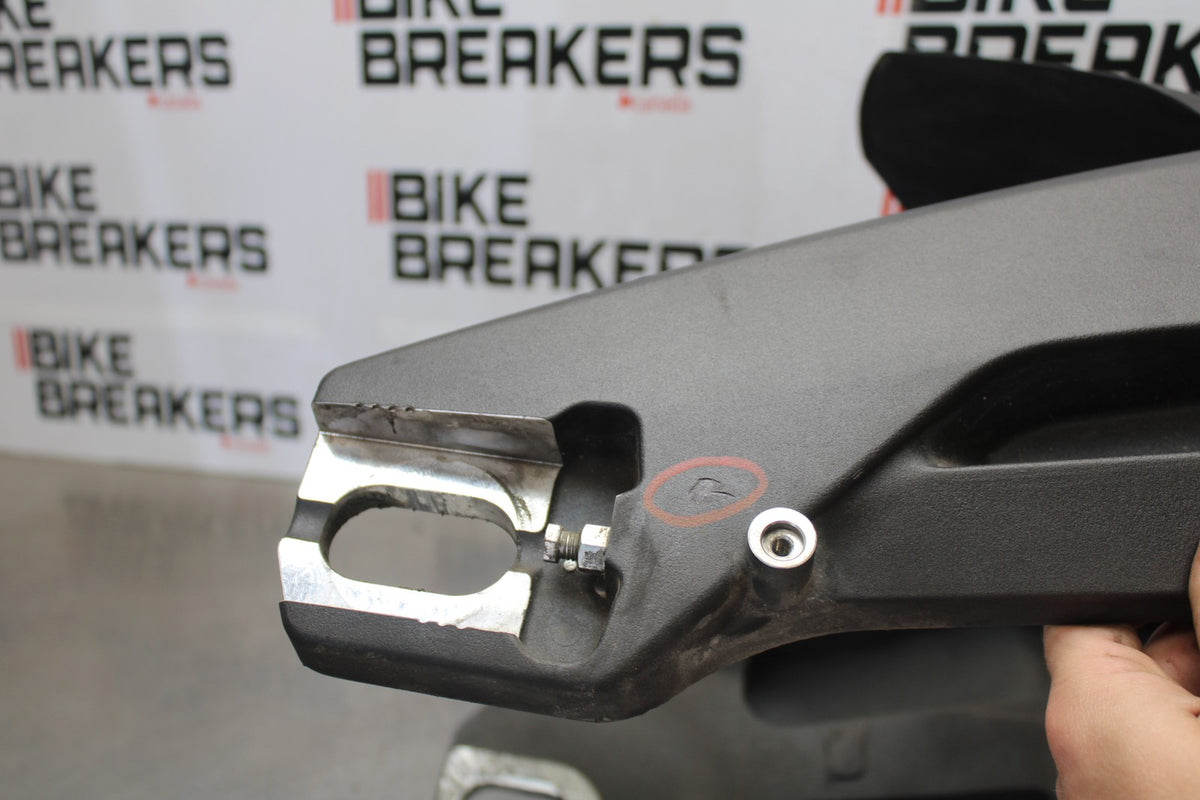 16 DUCATI 959 PANIGALE REAR SWINGARM BACK SUSPENSION SWING ARM BB912