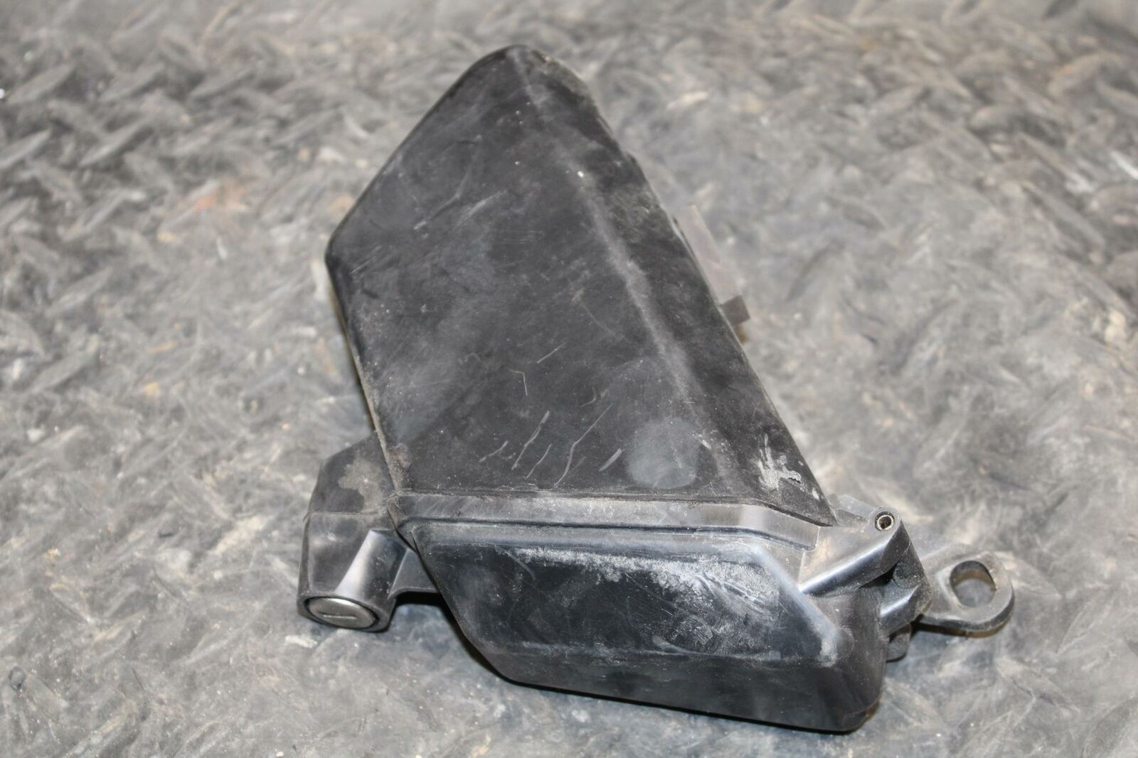 03-04 HONDA CBR600RR OEM TOOL BOX HOLDER CASE BB218