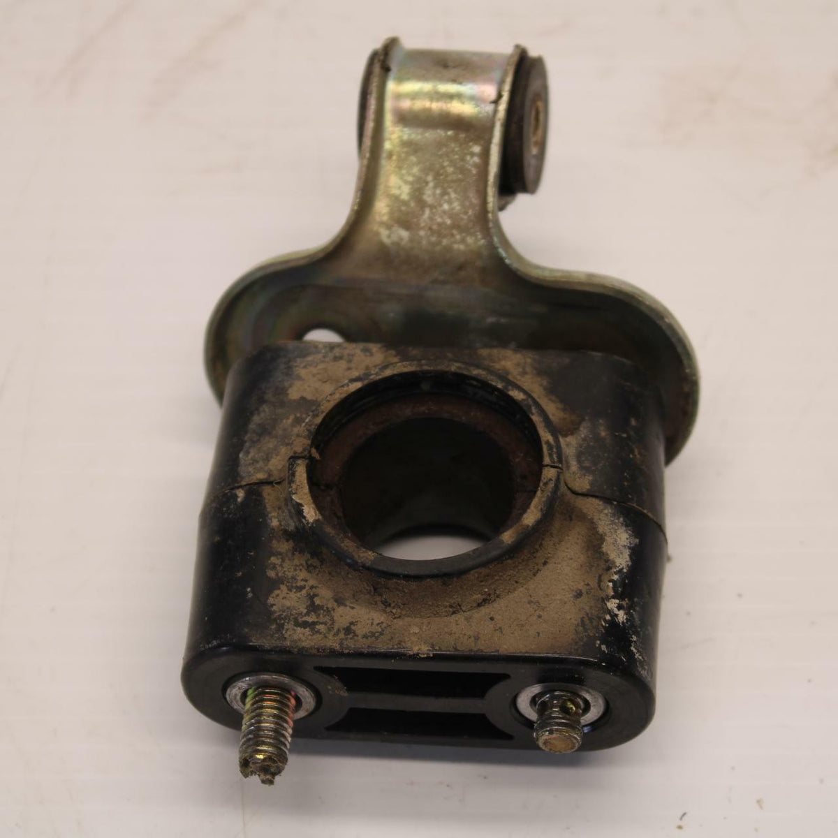 91-92 SUZUKI QUADRACER LT250R STEERING COLUMN STAY BRACKET BB235