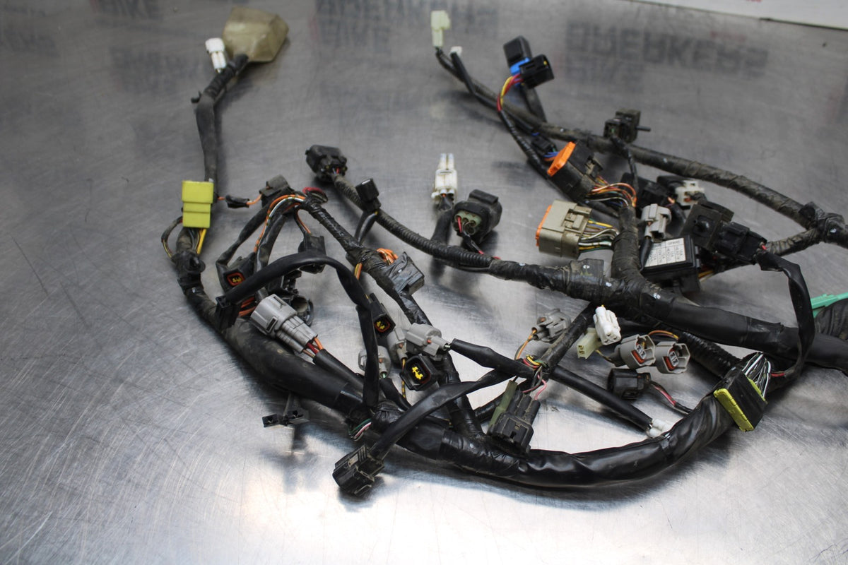 08-10 SUZUKI GSXR 600 MAIN ENGINE WIRING HARNESS MOTOR WIRE LOOM BB835