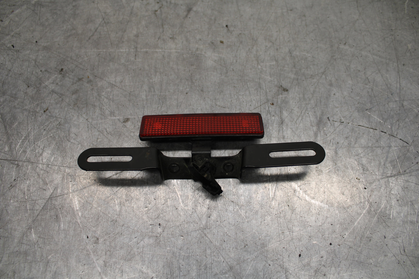 99-00 YAMAHA V STAR 1100 LICENSE PLATE BRACKET BB711