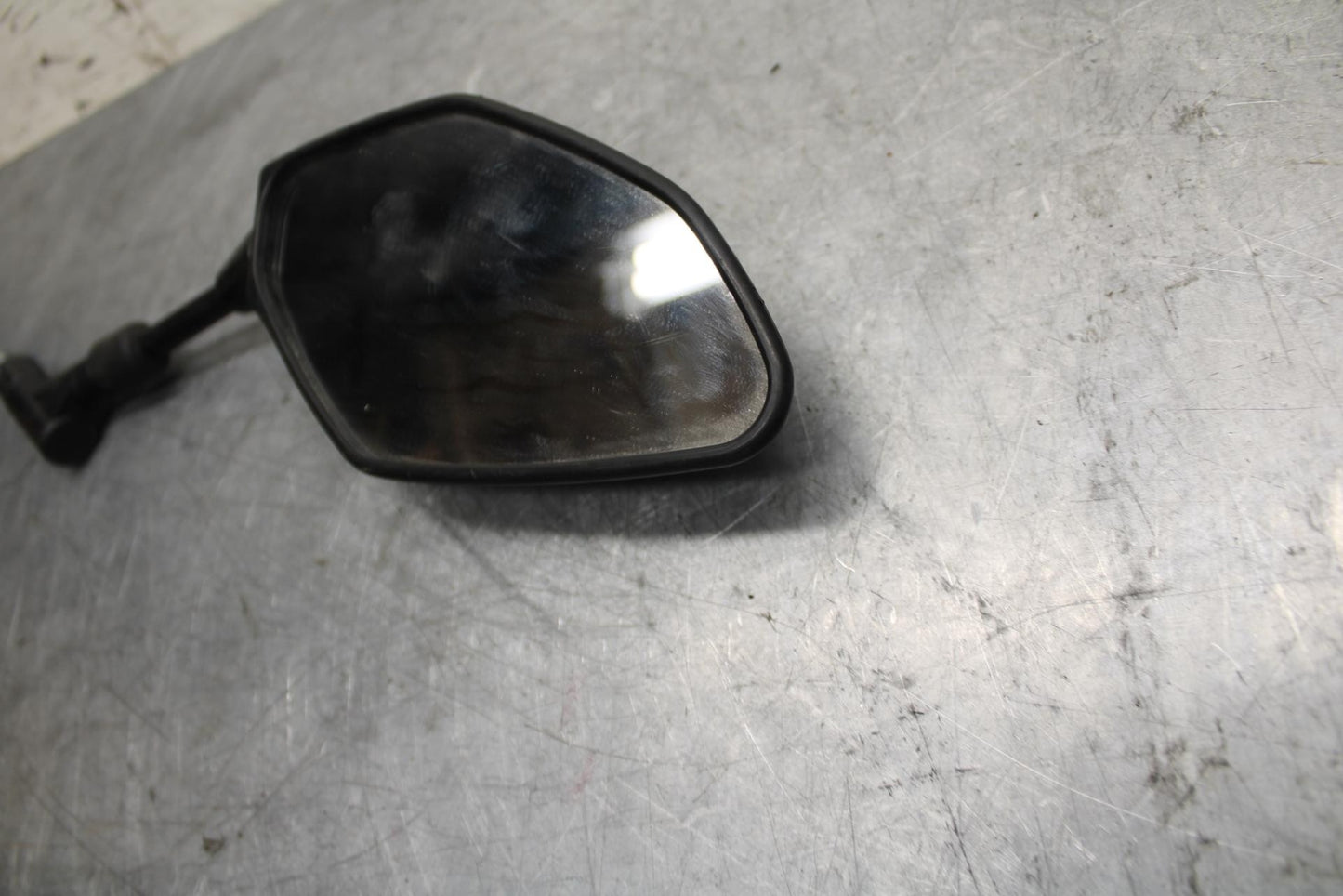 2015 Yamaha FJ09 RIGHT SIDE REAR VIEW MIRROR BB41