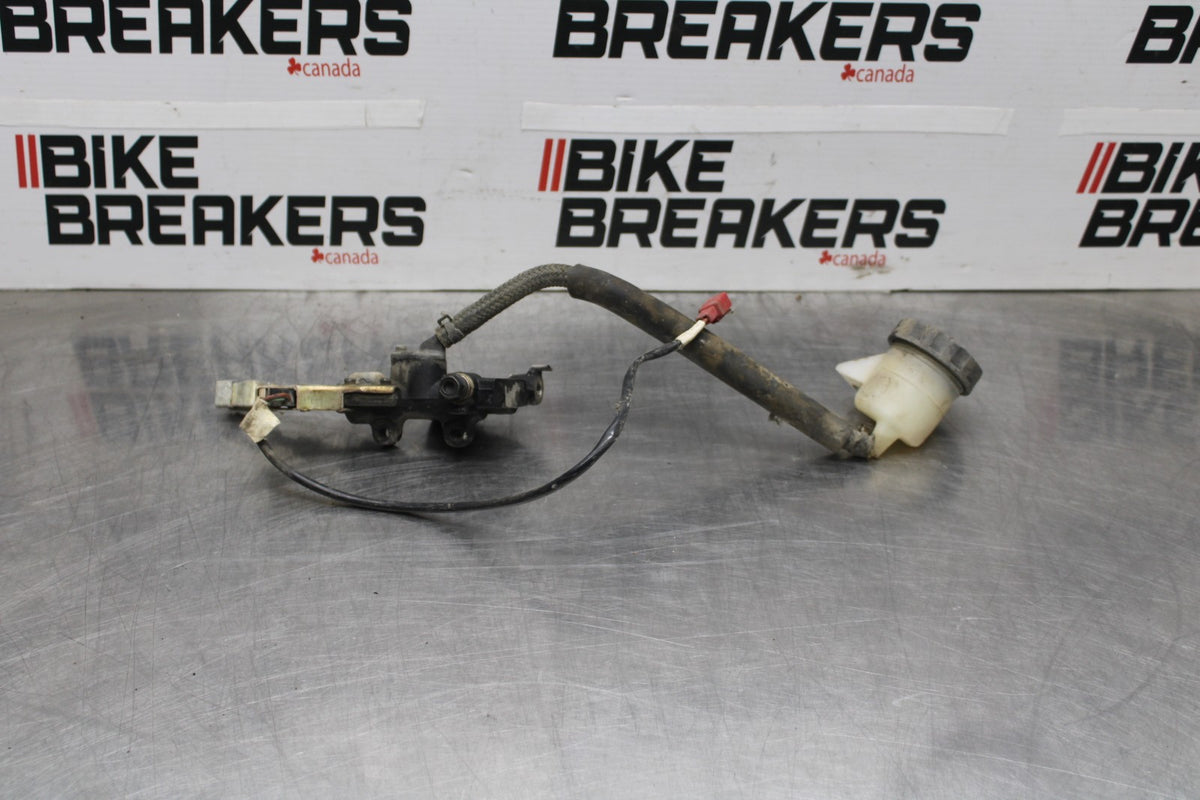 88-00 HONDA GOLDWING 1500 REAR BACK BRAKE MASTER CYLINDER W RESERVOIR BB883