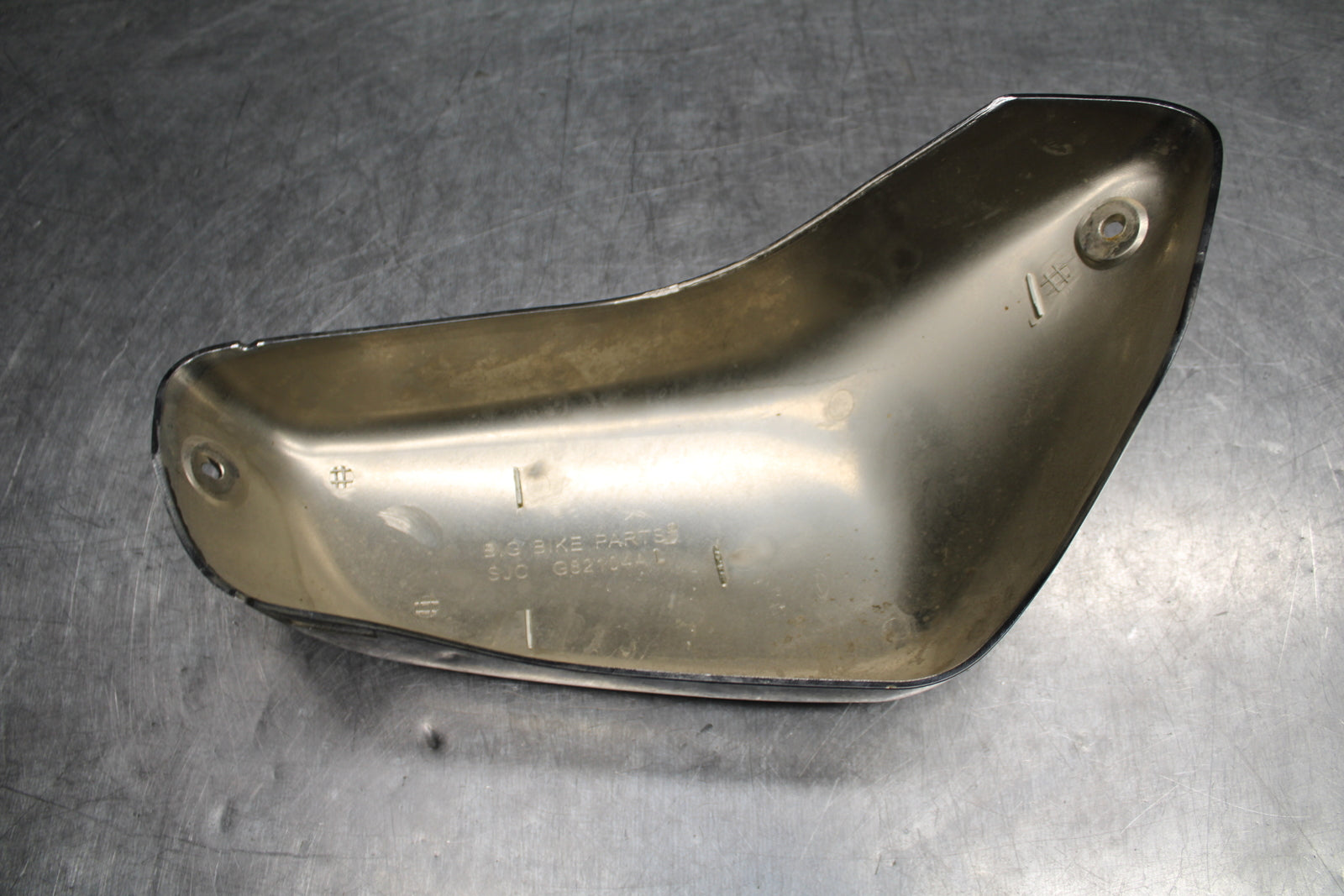 00 SUZUKI INTRUDER 1500 VL1500 LEFT SIDE COVER PANEL COWL FAIRING BB761