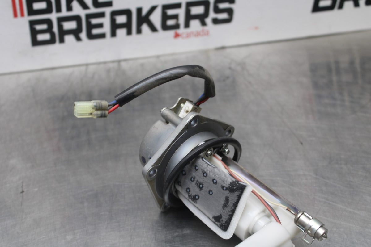 06-07 KAWASAKI NINJA 650R EX650A FUEL PUMP GAS PETROL SENDER UNIT BB774