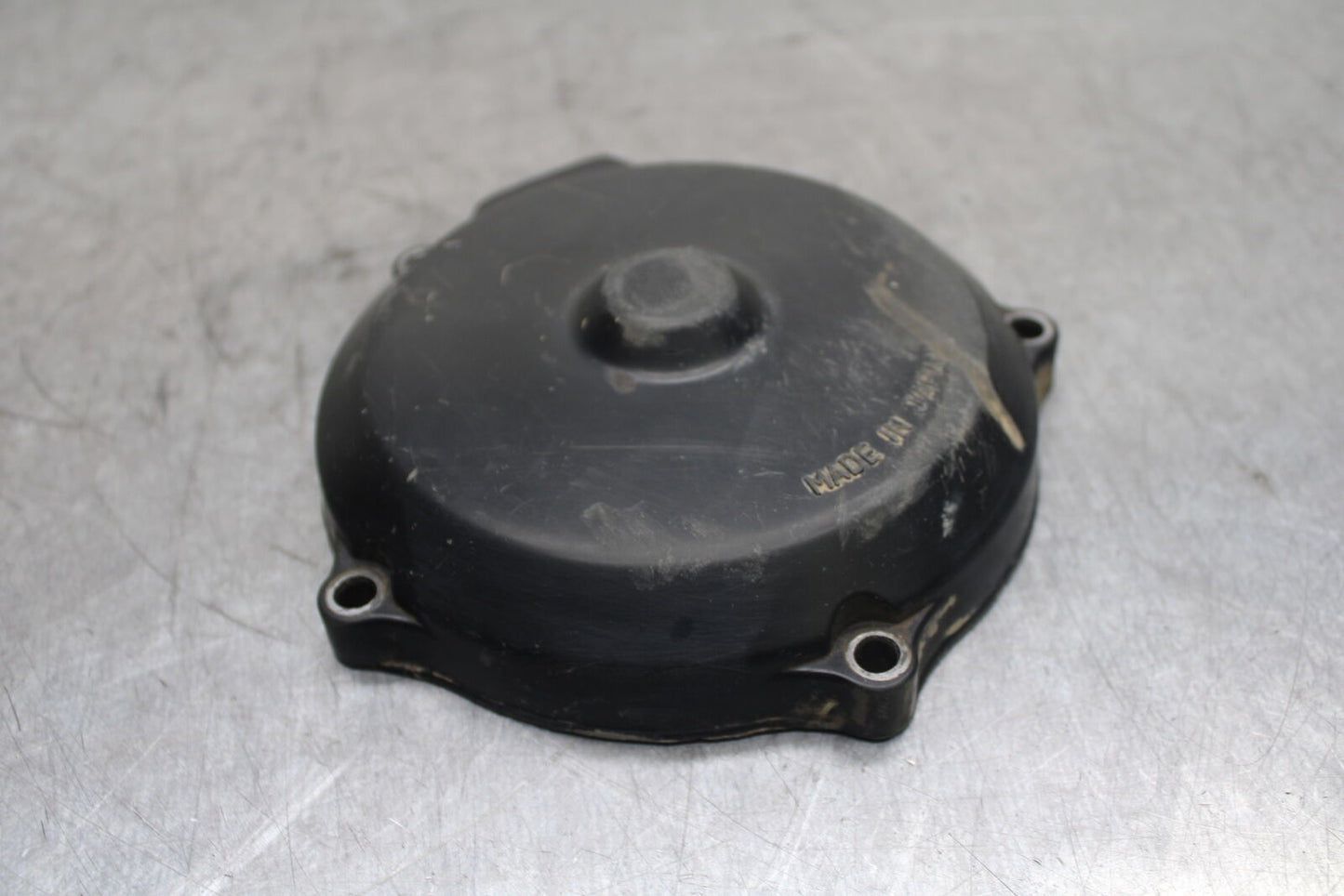 82-83 YAMAHA IT175 ENGINE MOTOR STATOR GENERATOR MAGNETO COVER BB108