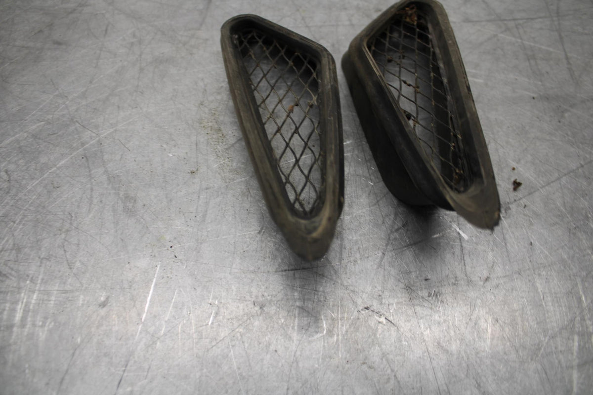 07-08 KAWASAKI CONCOURS 1400 ABS AIR INTAKE GRILL BB449