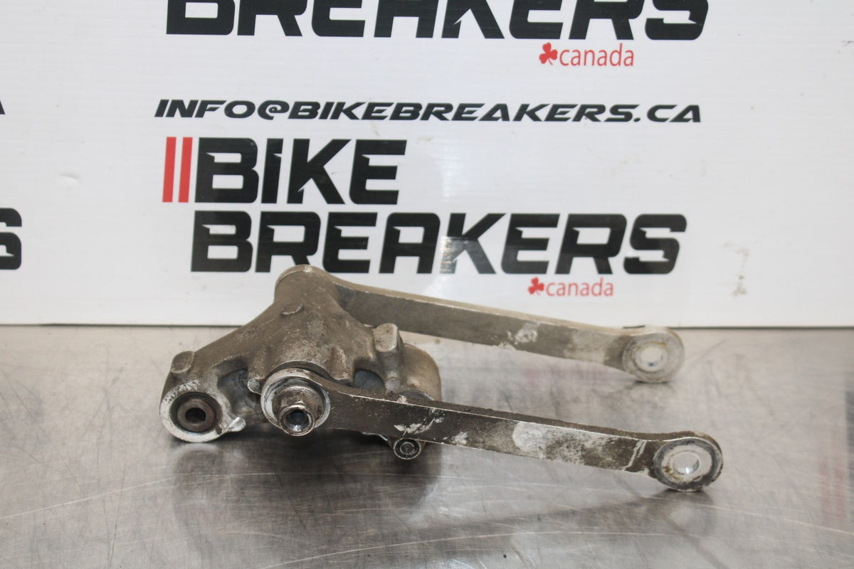 07-08 KAWASAKI NINJA ZX6R REAR DOGBONE SHOCK LINKAGE LINK BB199
