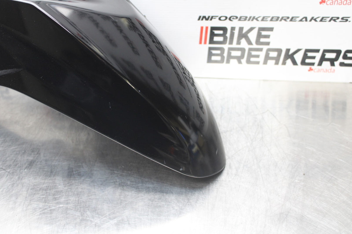 15 SUZUKI GW250F FRONT WHEEL FENDER COWL FAIRING BB789