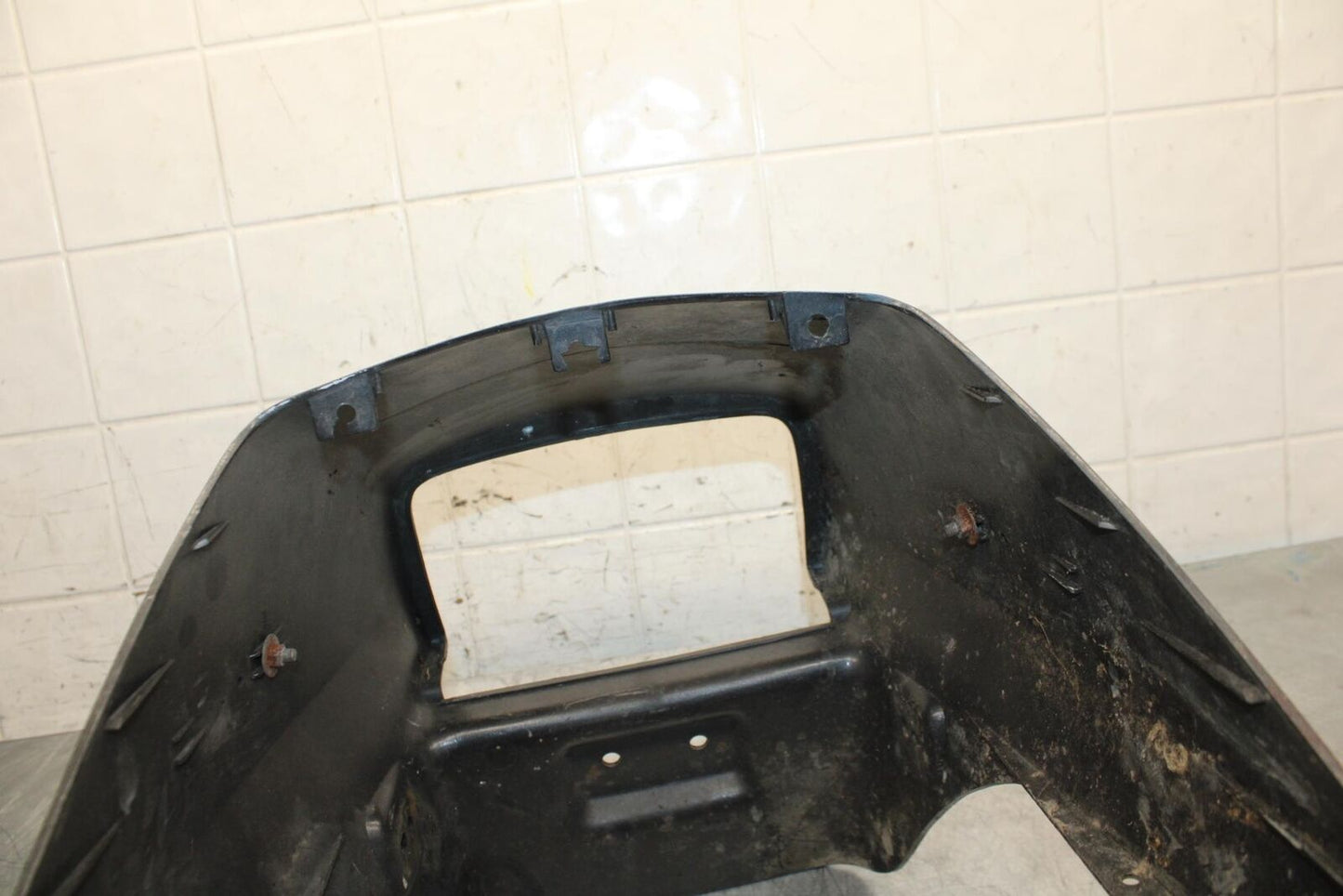 1983 Suzuki GS750E REAR BACK TAIL FAIRING COWL SHROUD BB234
