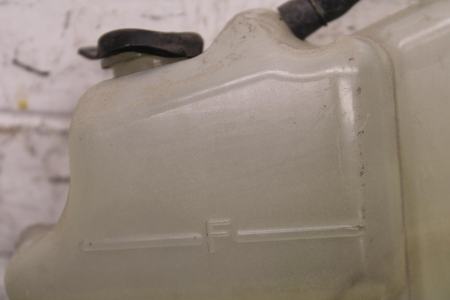 2005 Kawasaki Vulcan 1600 VN1600A COOLANT WATER TANK RESERVOIR BOTTLE BB574