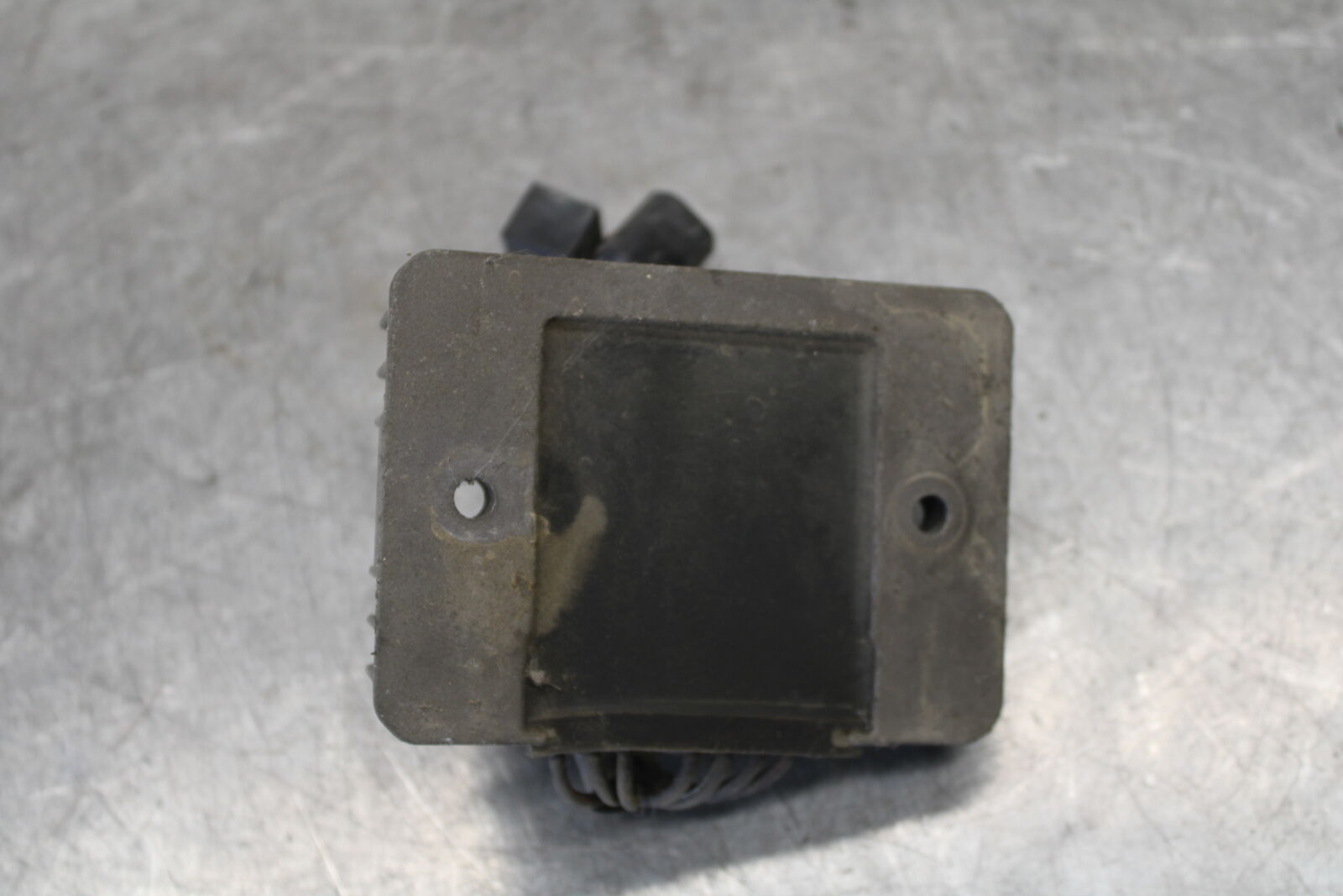 05-09 SUZUKI BOULEVARD C90 RECTIFIER VOLTAGE REGULATOR BB692