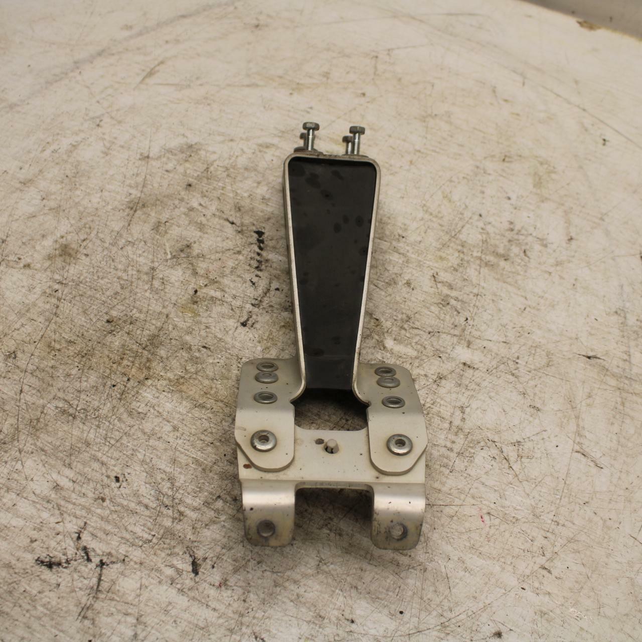 08-16 YAMAHA YZF R6 FENDER ELIMINATOR LICENSE PLATE BRACKET BB365 