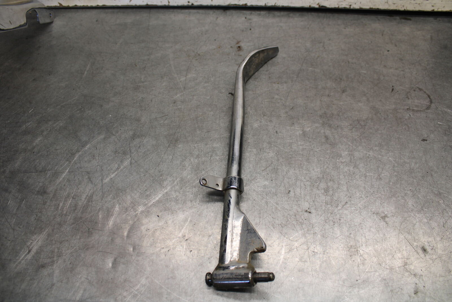 04-16 HARLEY-DAVIDSON SPORTSTER 883 KICKSTAND SIDE KICK STAND BB680