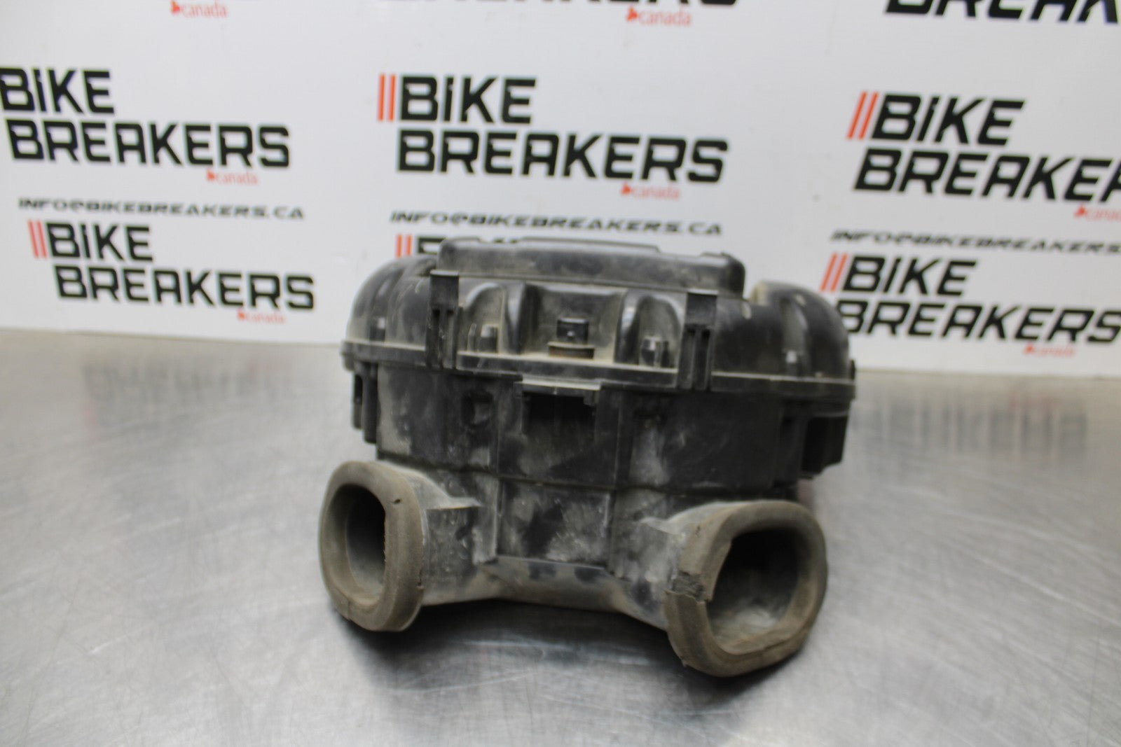 06-07 SUZUKI GSXR 600 AIRBOX AIR INTAKE FILTER BOX BB178