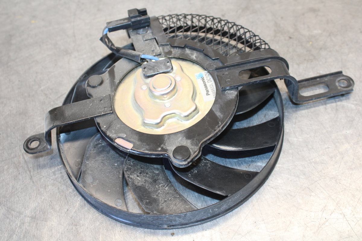11-24 SUZUKI GSXR750 ENGINE RADIATOR COOLING FAN BB687