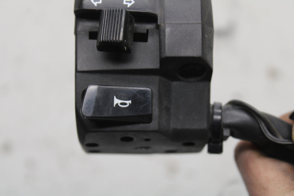 08-09 SUZUKI GSXR600 LEFT CLIP ON HANDLE HORN SIGNALS SWITCH SWITCHES BB728