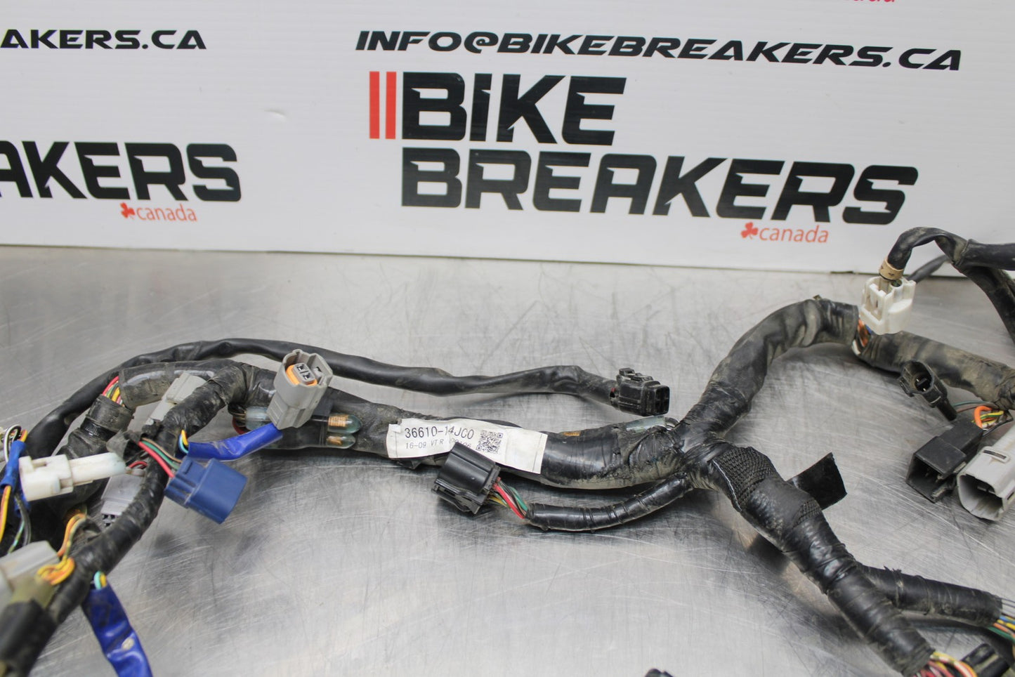 11-22 SUZUKI GSXR 600  MAIN ENGINE WIRING HARNESS MOTOR WIRE LOOM BB193
