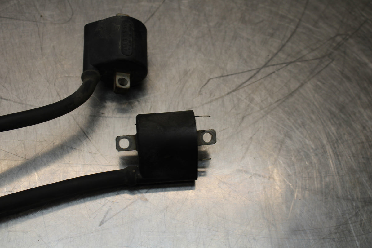 03 SUZUKI SV650S IGNITION COILS COIL SPARK PLUG CAPS BB167