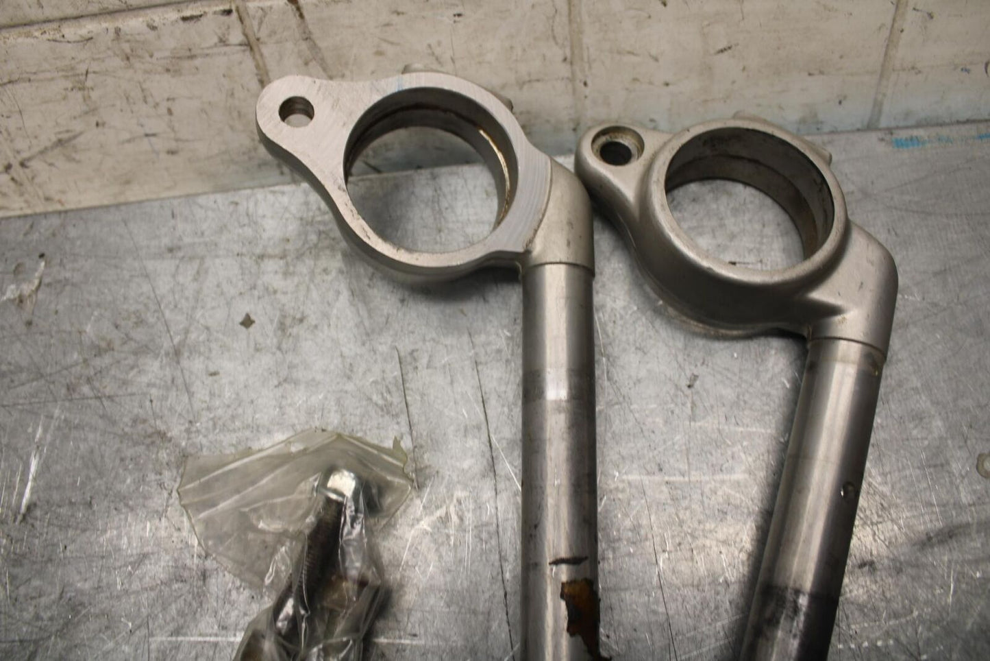 1993 Suzuki GSXR1100W LEFT RIGHT CLIP ON ONS HANDLEBARS PAIR SET BB46