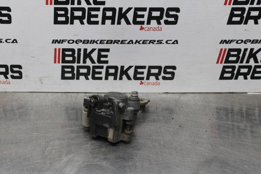 05 YAMAHA YZF R6 REAR BACK BRAKE CALIPER W MOUNT BRACKET BB858