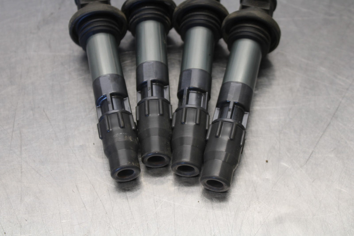 18 SUZUKI GSXR750 IGNITION COILS COIL SPARK PLUG CAPS BB891