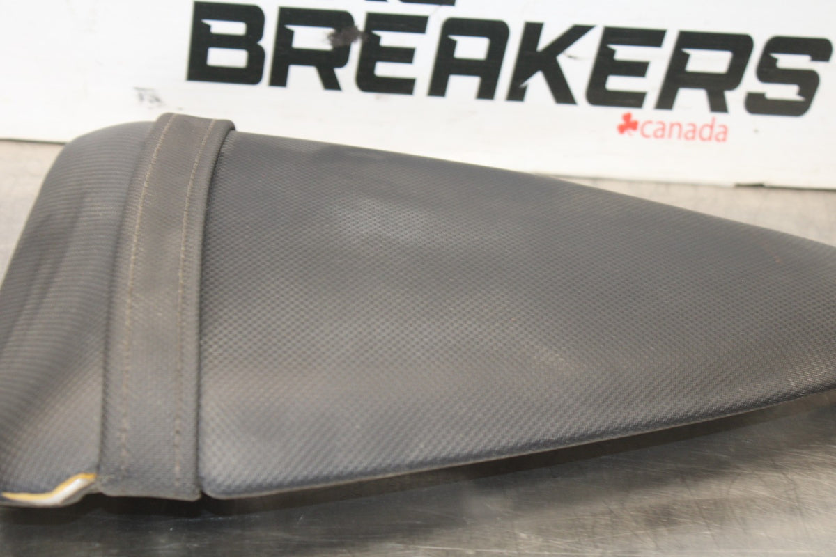 07-08 KAWASAKI NINJA ZX6R REAR BACK PASSENGER TANDEM SEAT SADDLE PILLION BB896
