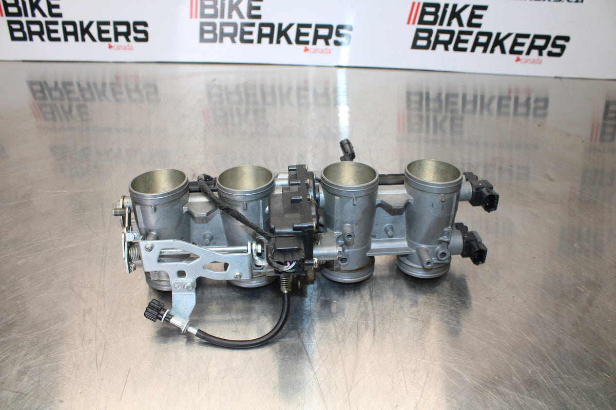 07 KAWASAKI Z1000 MAIN FUEL INJECTORS / THROTTLE BODIES BB148