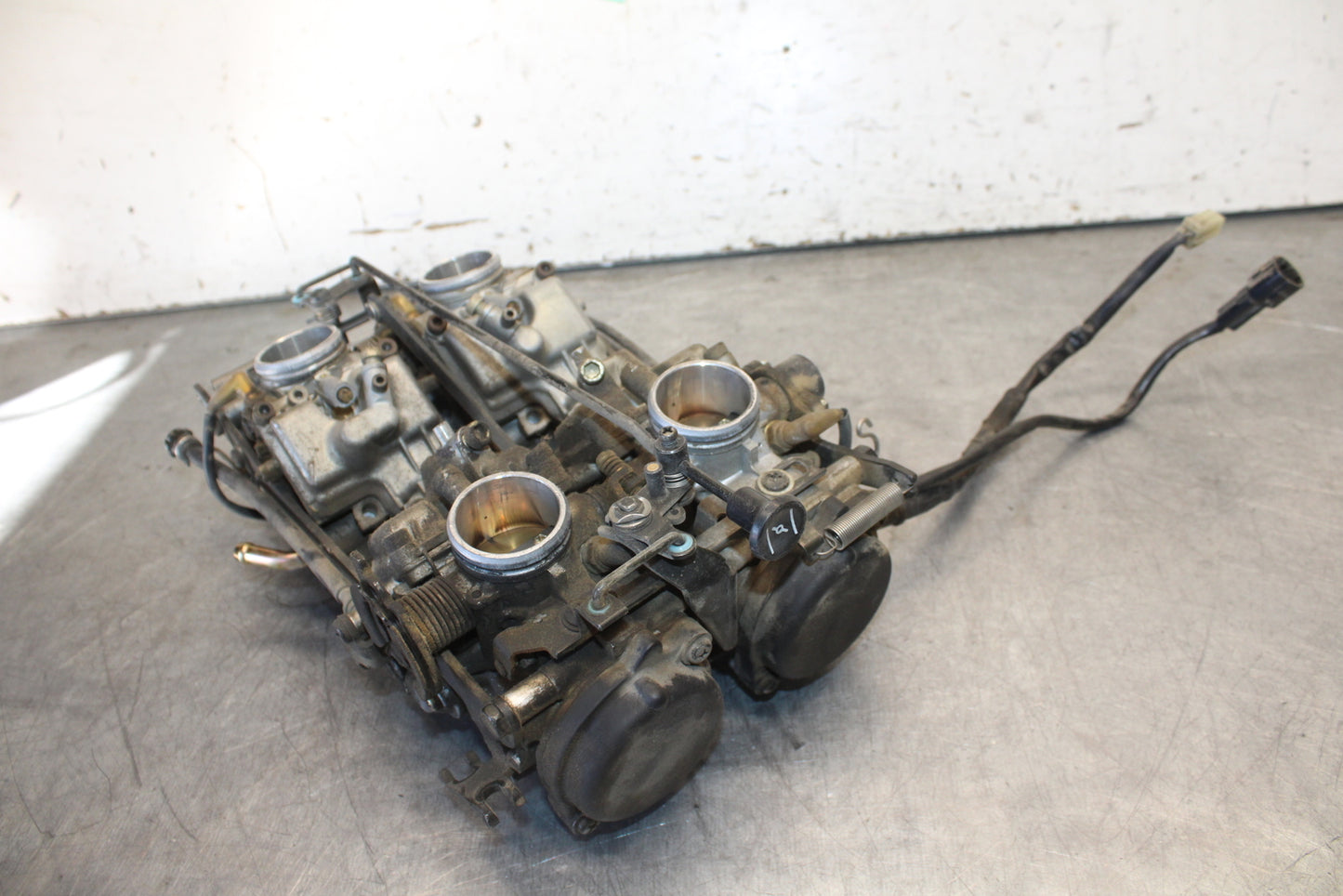 05-06 YAMAHA ROYAL STAR CARB CARBURETOR BB697