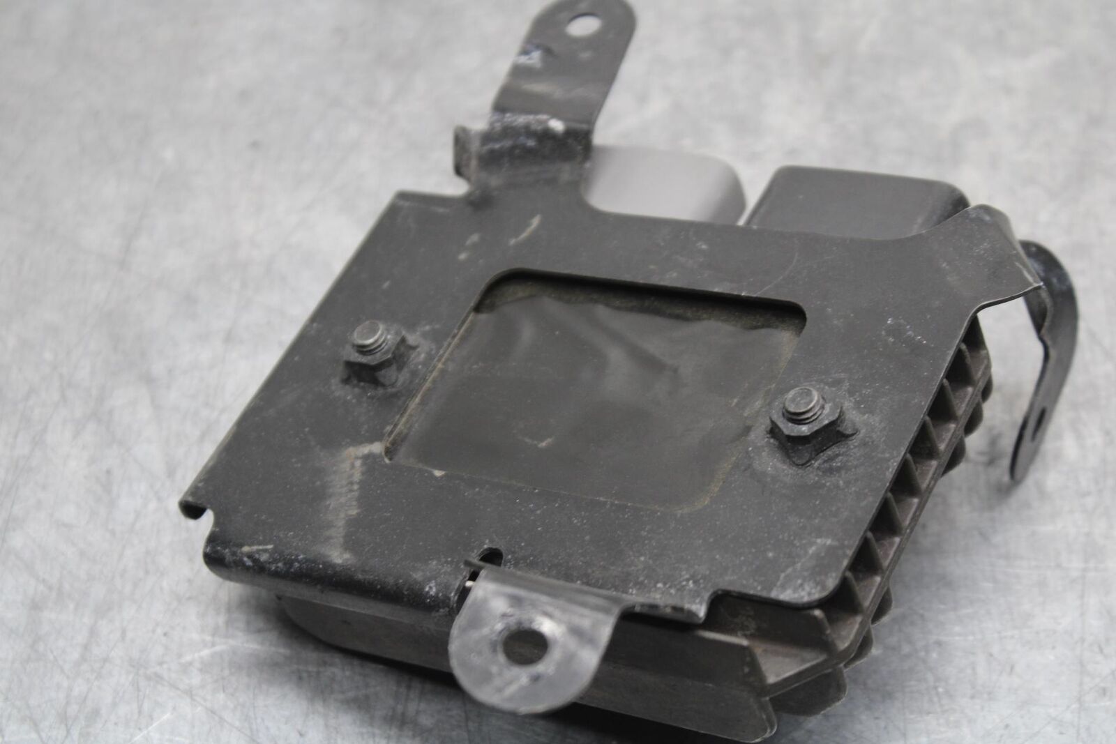 09-12 KAWASAKI NINJA ZX6R RECTIFIER VOLTAGE REGULATOR 21066-0028 BB617