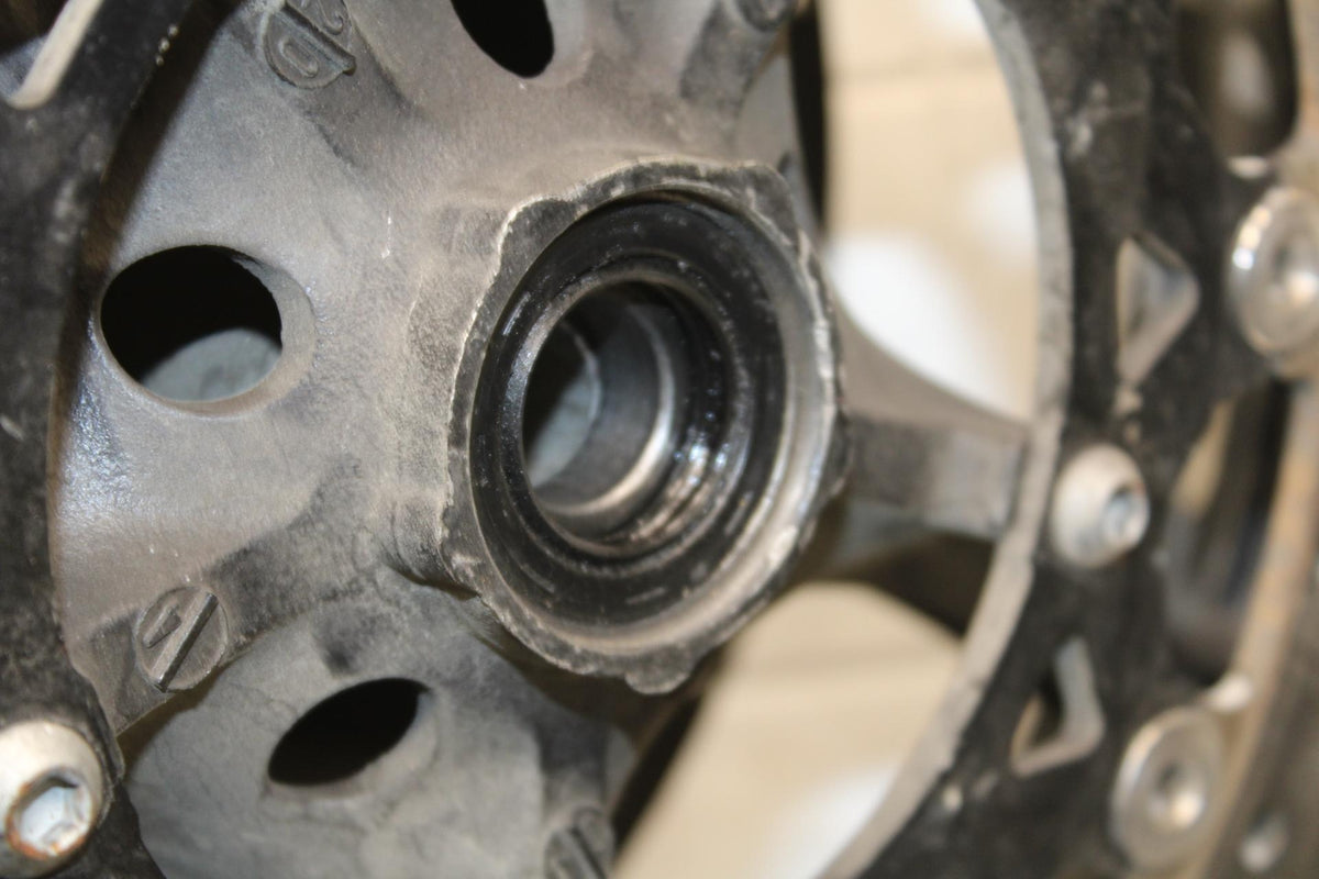 05 YAMAHA YZF R6S FRONT WHEEL LEFT RIGHT BRAKE ROTORS DISCS BB600