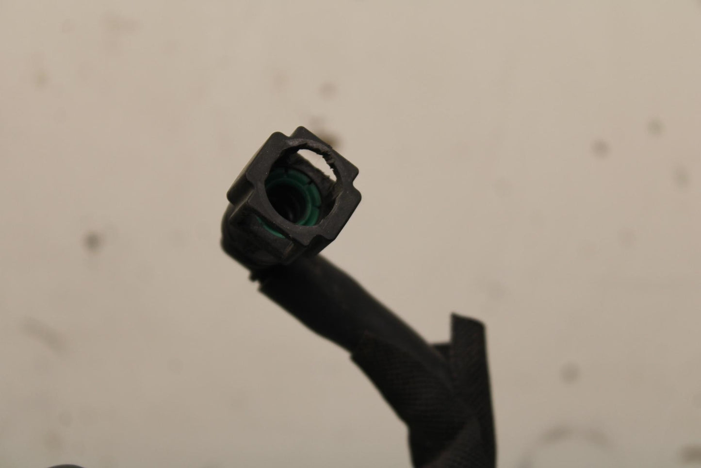 03-08 KAWASAKI VULCAN 1600 FUEL HOSE BB616