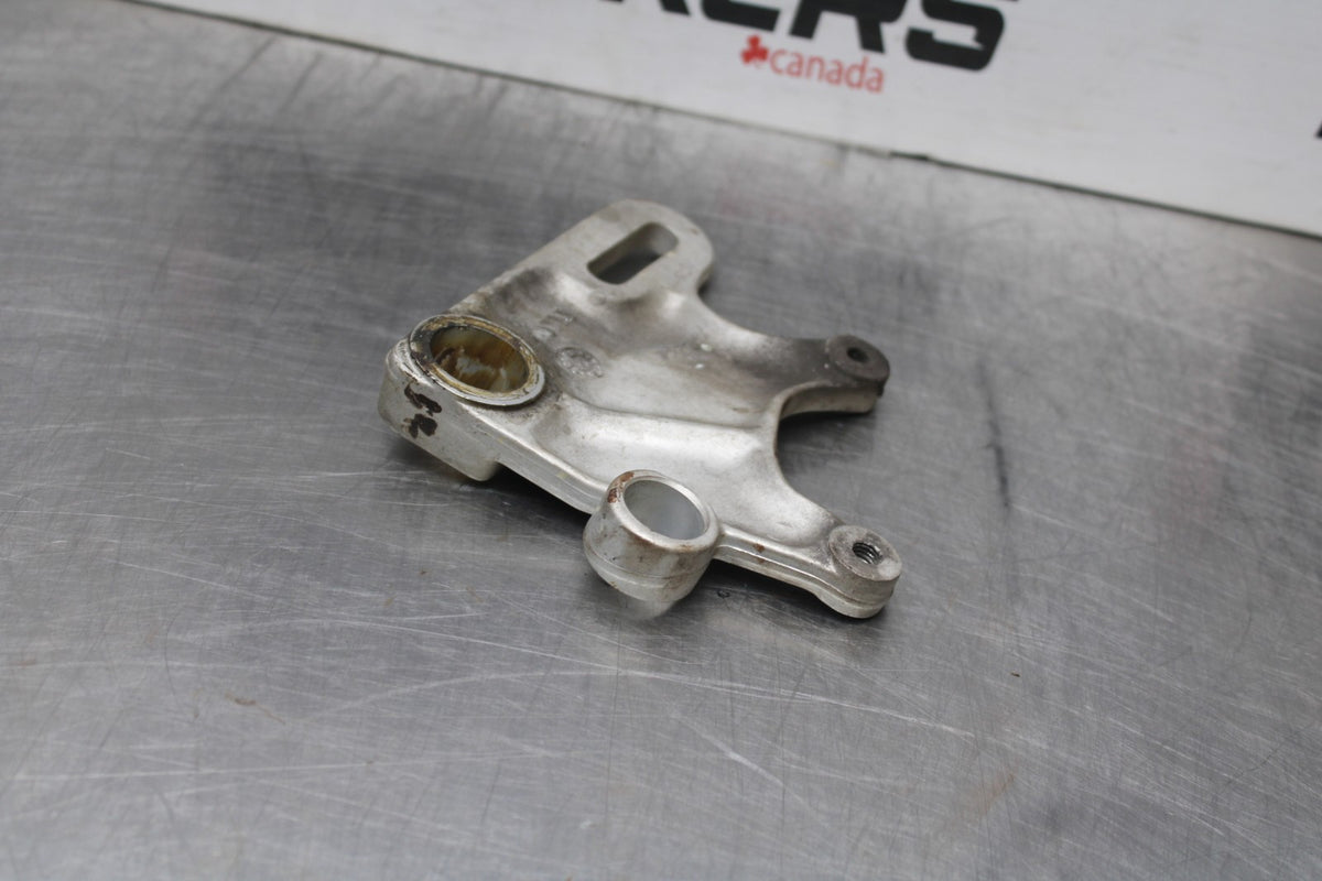 02 DUCATI MONSTER 620 REAR BRAKE CALIPER HANGER BACK MOUNTING BRACKET  BB851