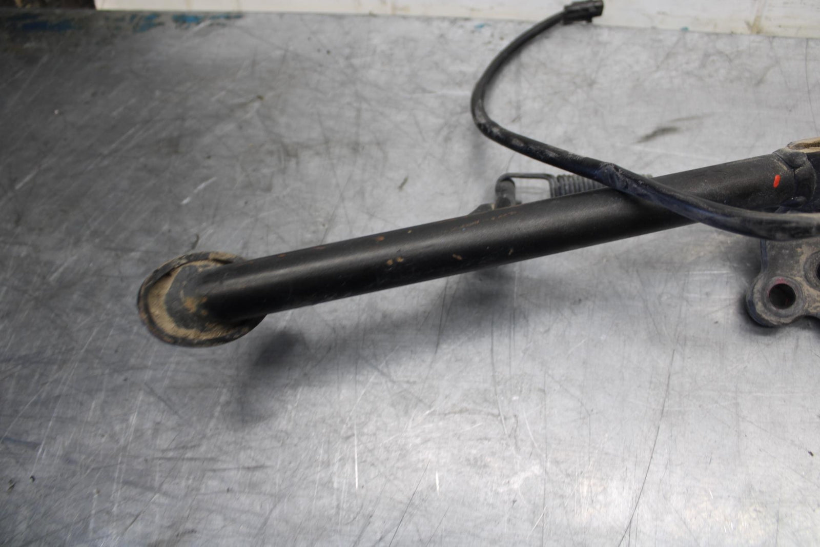18 KAWASAKI Z 400 KICKSTAND SIDE KICK STAND BB469