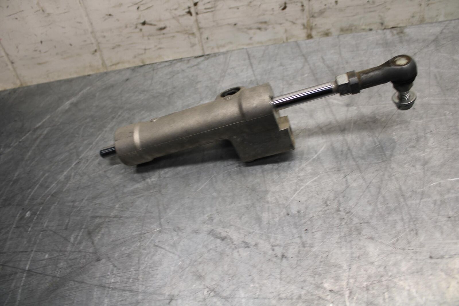 06-07 SUZUKI GSXR750 STEERING DAMPER STABILIZER 51750-01H10 BB482