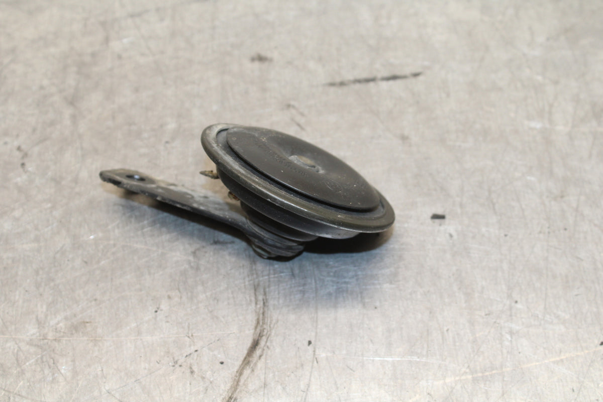 03-04 TRIUMPH DAYTONA 600 HORN SIGNAL BB745