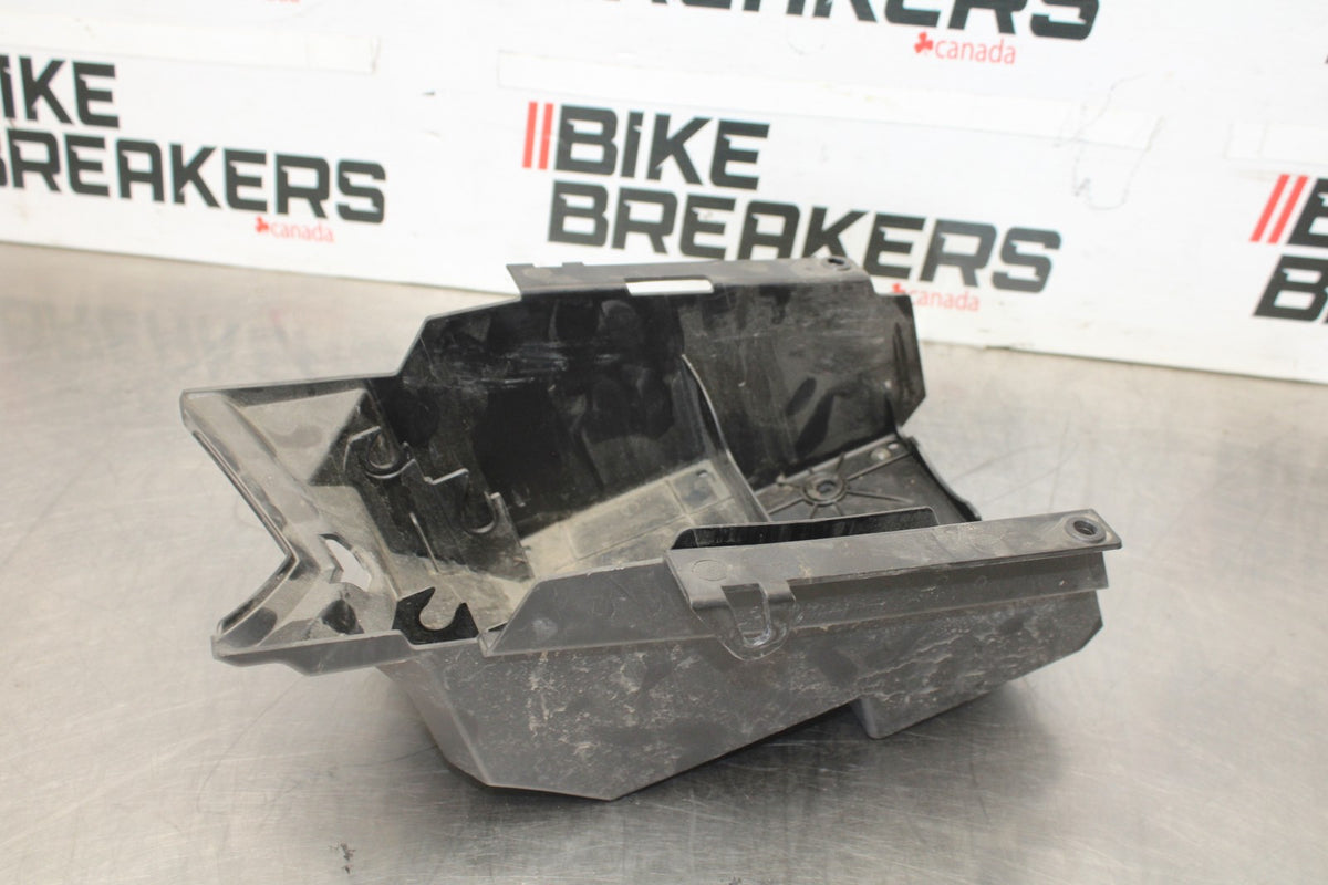 17-20 BMW S1000R REAR BACK TAIL UNDERTAIL BATTERY TRAY PLASTIC BB909