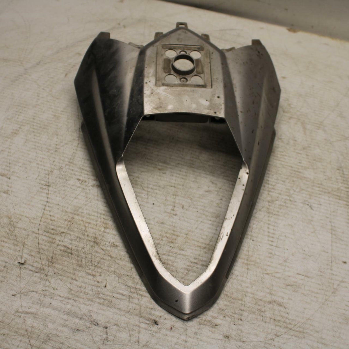 08-16 YAMAHA YZF R6 REAR BACK TAIL UNDERTAIL FAIRING COWL FENDER BB365